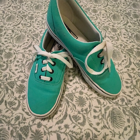 Vans custom color sneakers size 7.5 - Picture 1 of 7